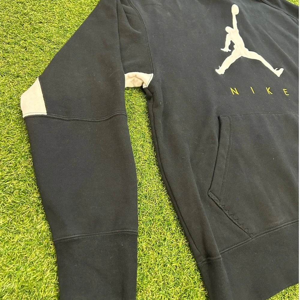 Jordan Jumpman Nike Hoodie Mens Medium Black Yellow White Pullover Sweatshirt